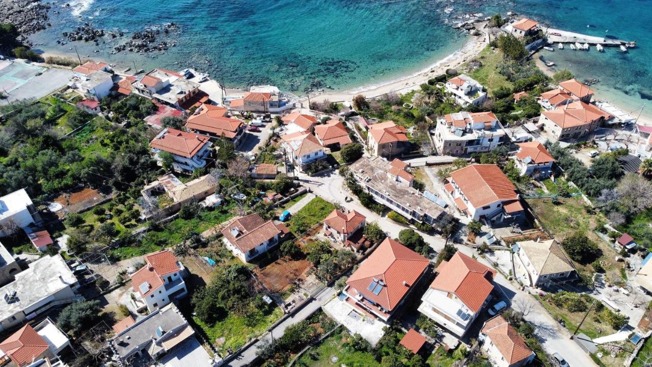 Minas Villa Stoúpa Eksteriør bilde